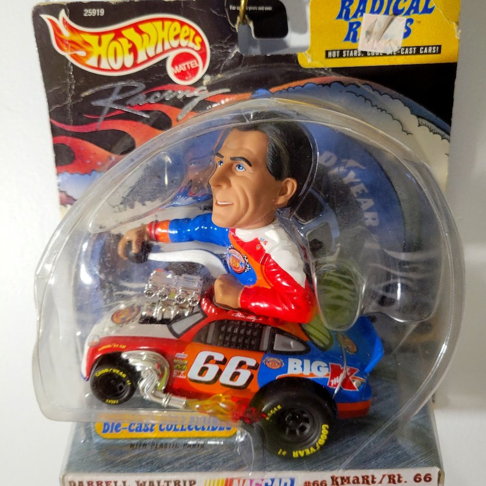Hotwheels Racing Radical Rides #66 Darrell Waltrip  -- ITEM #250